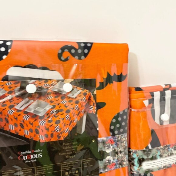 Curious By Cynthia Rowley Halloween Easy Care Tablecloth and Set of 6 Napkins - Picture 11 of 16